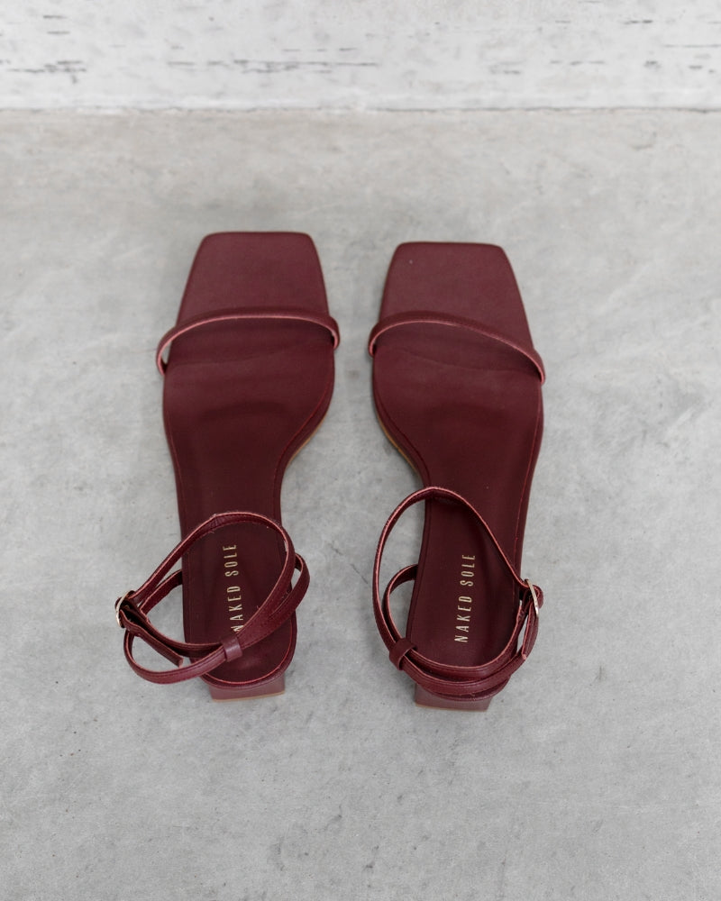 Alice Strappy Low Heels Berry