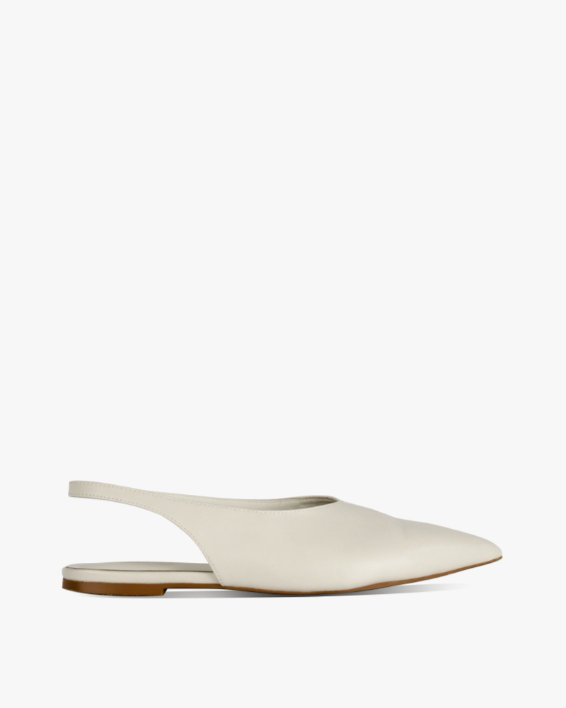 Delilah in ivory side view product shot 