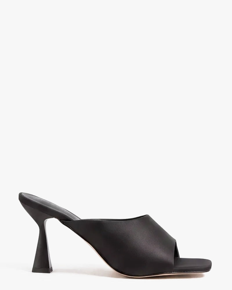 holly high heel side 
