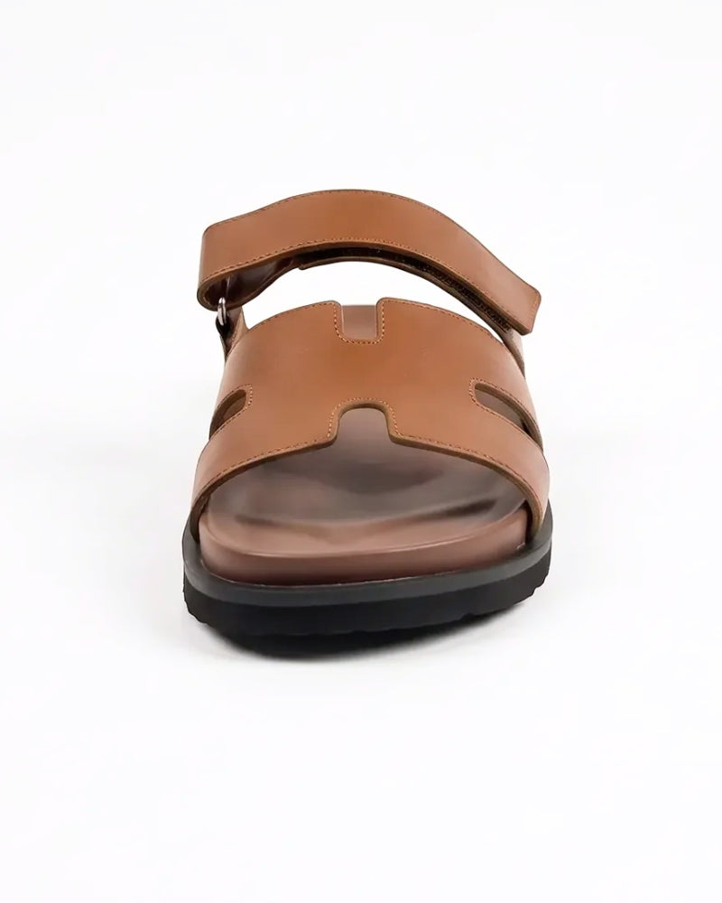 Poppy Slide in Caramel – wide adjustable strap