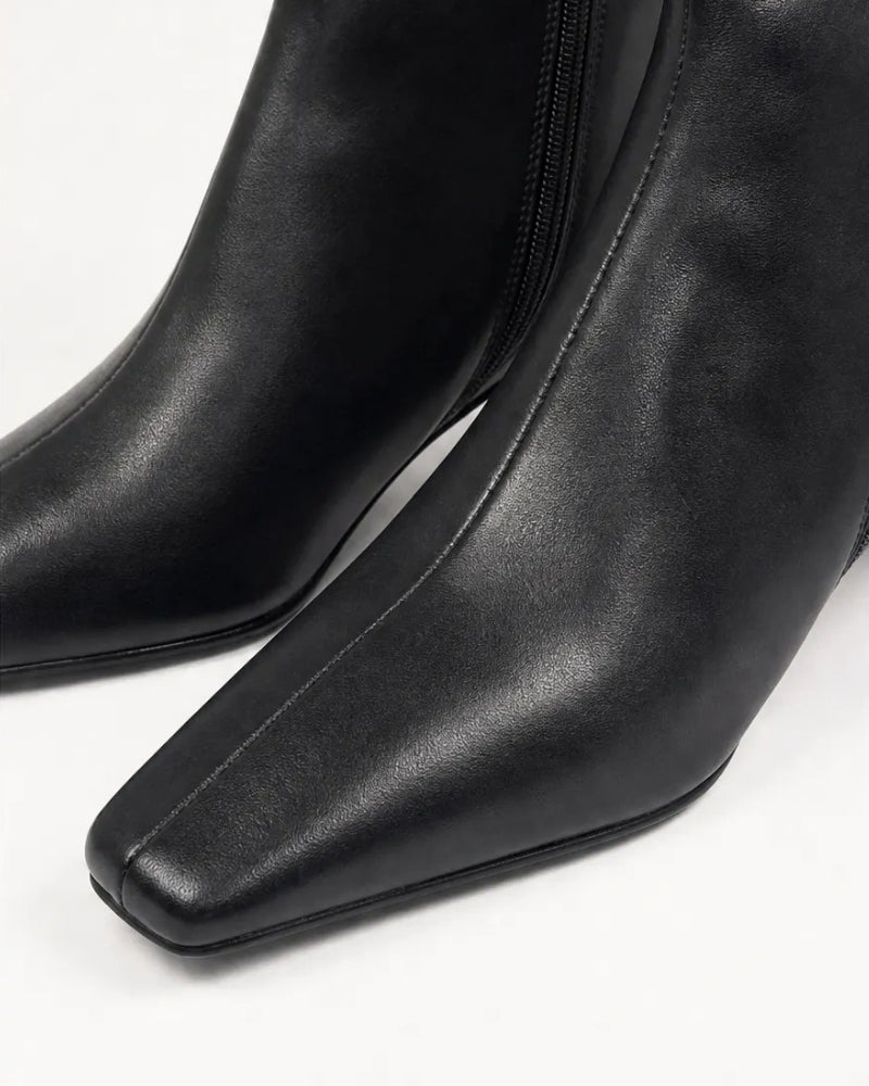 Valentina Ankle Boot in Onyx – statement centre seam detail