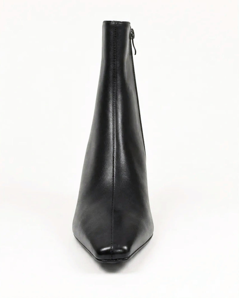 Valentina Ankle Boot in Onyx – slim low heel