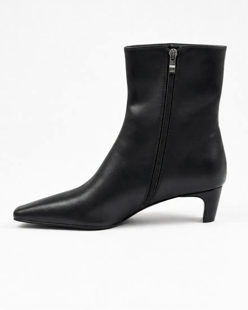 Valentina Ankle Boot in Onyx – large size women's boot, sizes 10–15